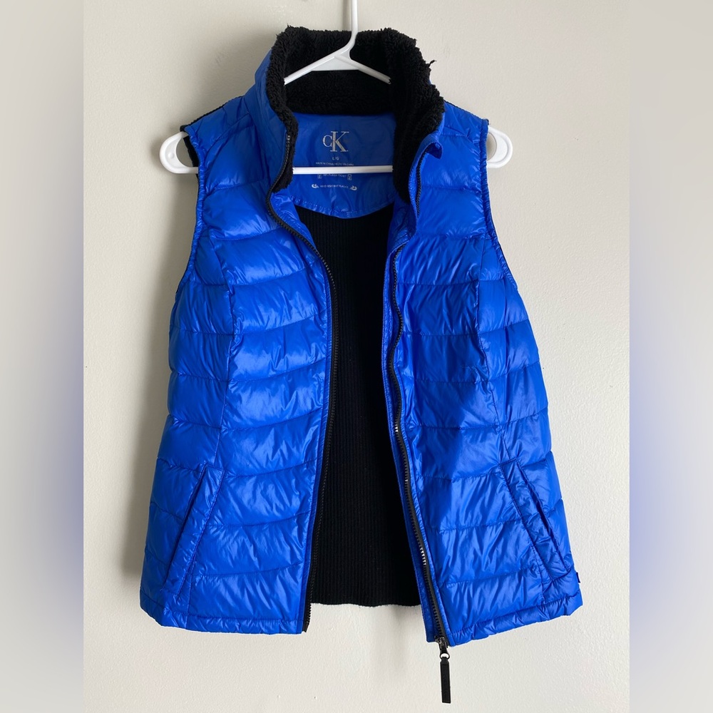 Calvin Klein Puffer Vest Royal Blue Quilted Black Sweater Sherpa Lined Active